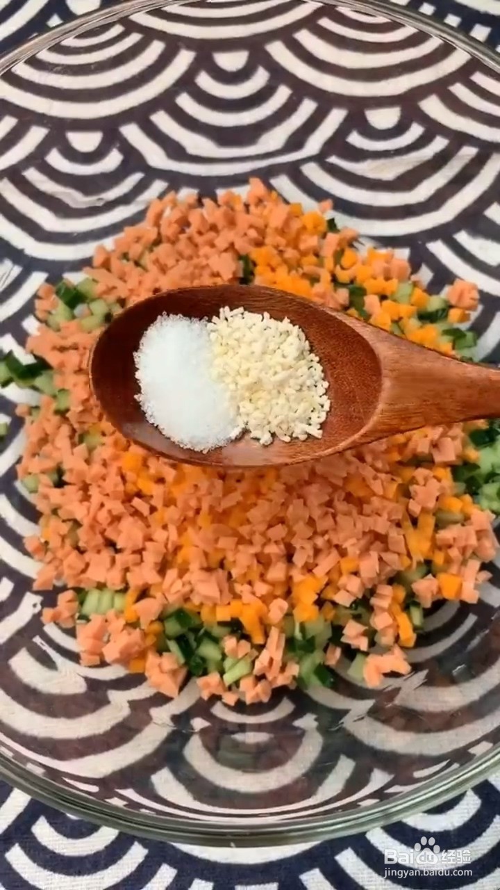 如何自制美味好吃的蔬菜馅饼