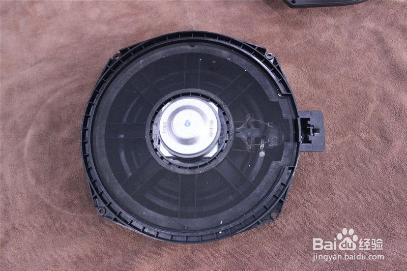 宝马3系加装宝马专用布鲁克之声喇叭 无损安装