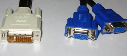 电脑老是闪屏怎么办