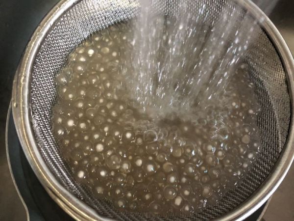 珍珠西米蜜豆椰汁