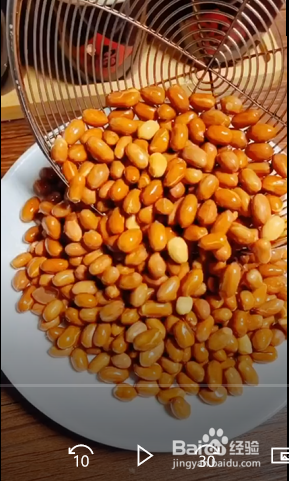 如何制作油炸花生米？