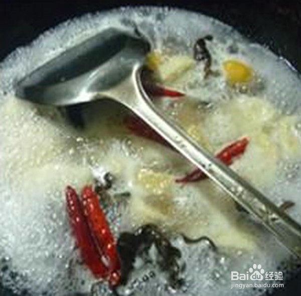 怎么做黑木耳栗子烧小素鸡