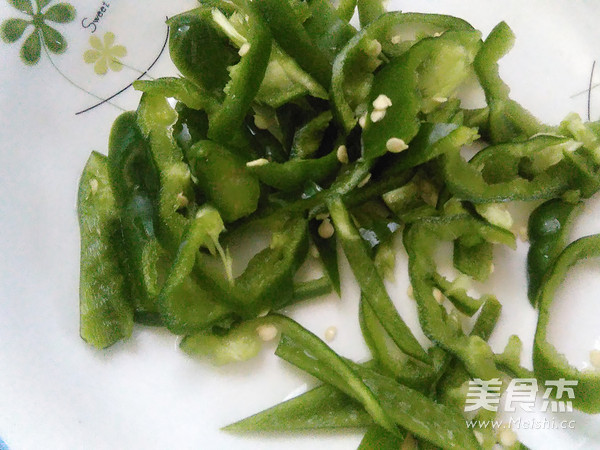 青椒炒苦瓜的做法