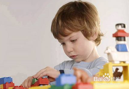 如何培养孩子的注意力，使得其能够集中？
