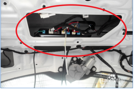 17款瑞虎7电动尾门 专车专用安装流程图