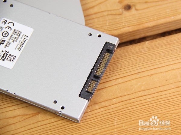 金士顿(Kingston)UV400 SATA3 固态硬盘开箱评测