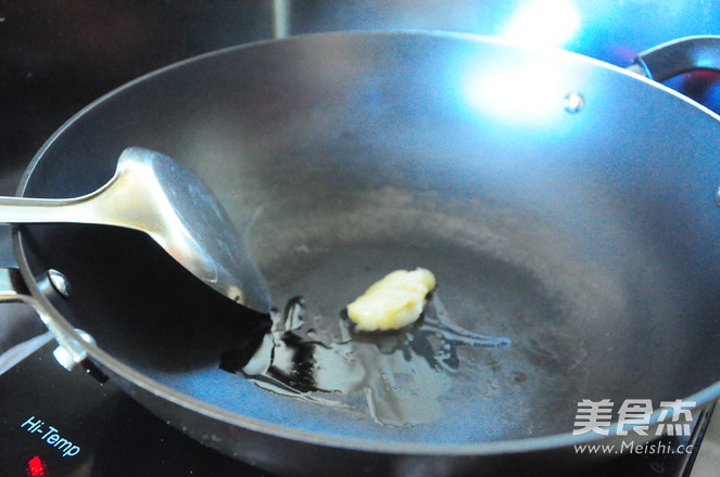 荔浦芋头烧腊鸭