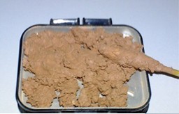 碎粉饼的压制方法