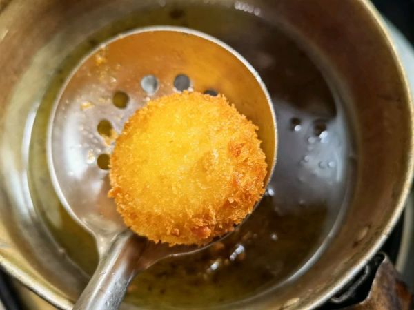 外酥里嫩爆浆汤圆