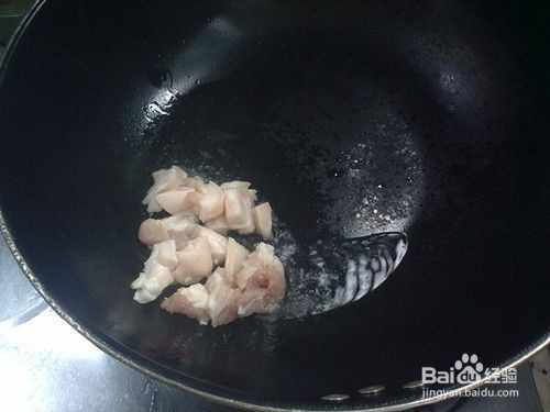 怎样做五花肉烧白豆角