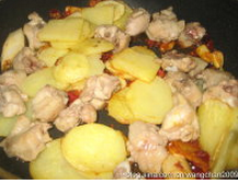 麻辣土豆烧鸡翅