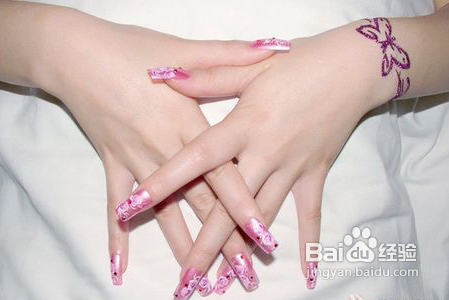 手胖是怎么回事