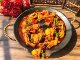 如何在家就能做一份新疆大盘鸡呢？