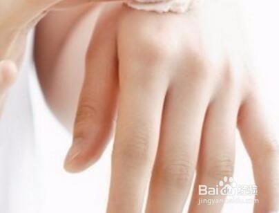 如何保持手部肌肤不再干燥