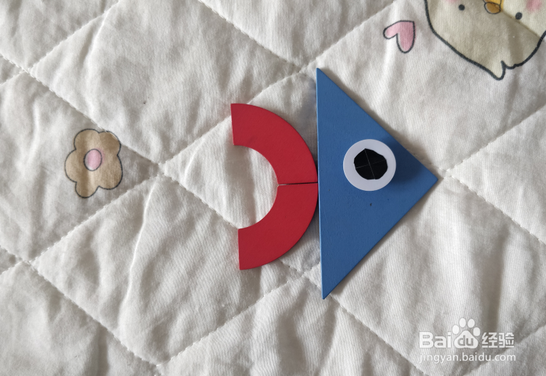 用幼儿积木怎么拼一条热带鱼？