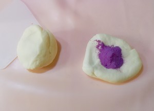 紫薯花朵馒头的做法