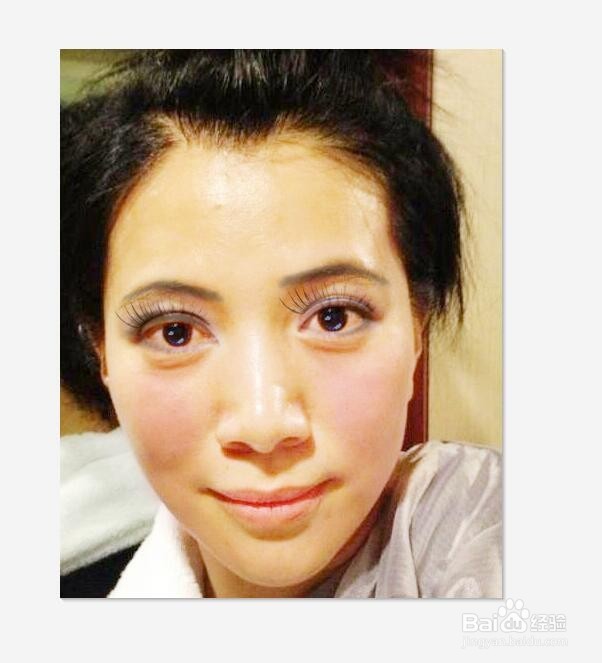 利用美图秀秀怎样给人物化妆呢？