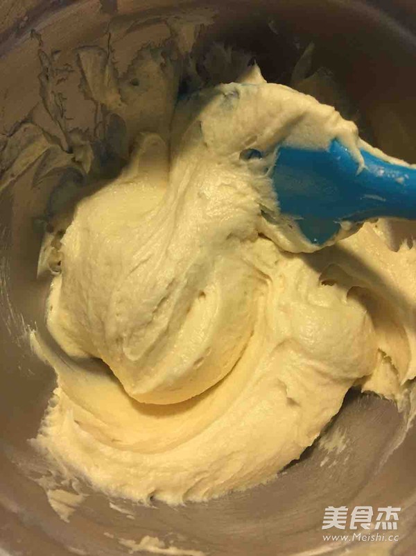 朗姆酒葡萄干磅蛋糕