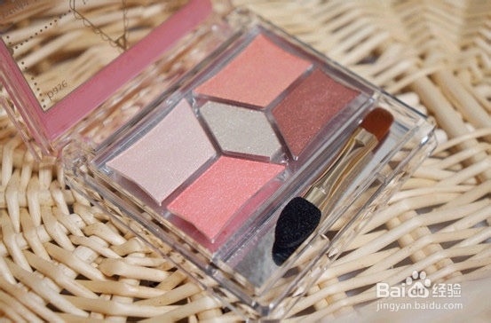 推荐几款好用的彩妆