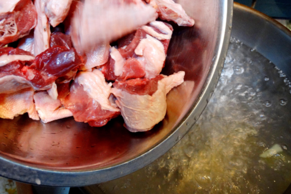 大鹅和什么一起炖最配