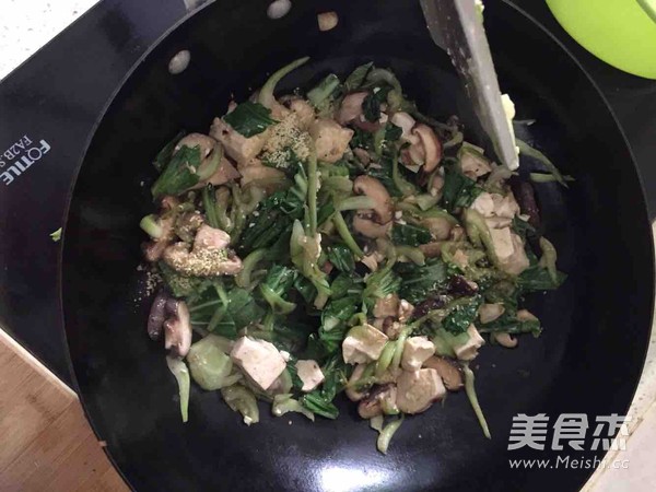 青菜炒香菇豆腐
