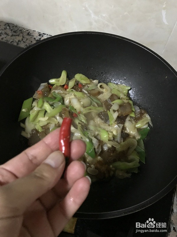 教你做牛筋炒大葱