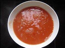 现磨豆浆机创意食谱：番茄蔬菜浓汤