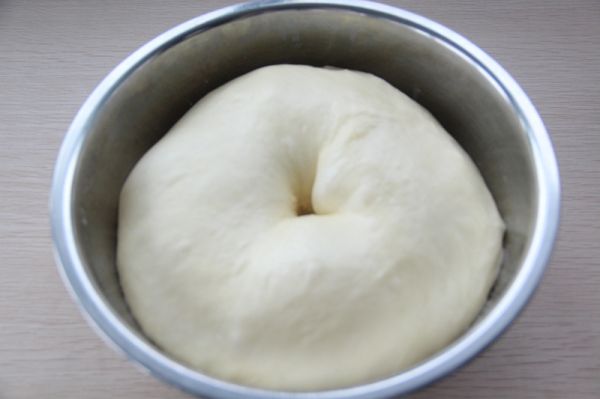 芝士鸡蛋火腿包