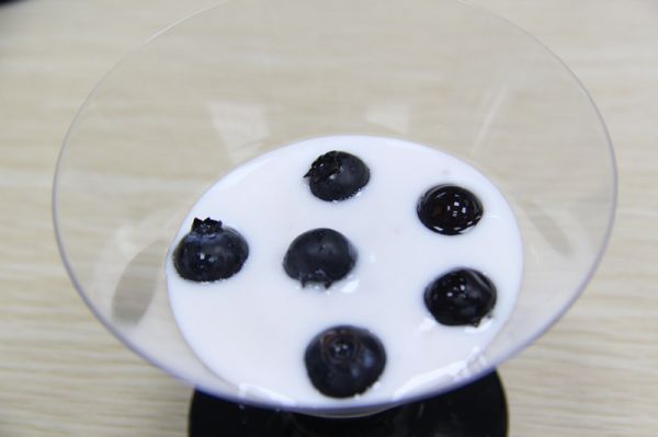 酸奶什锦水果谷物