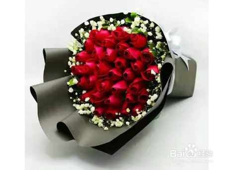 情人节送女朋友什么礼物好？（不看后悔一辈子）