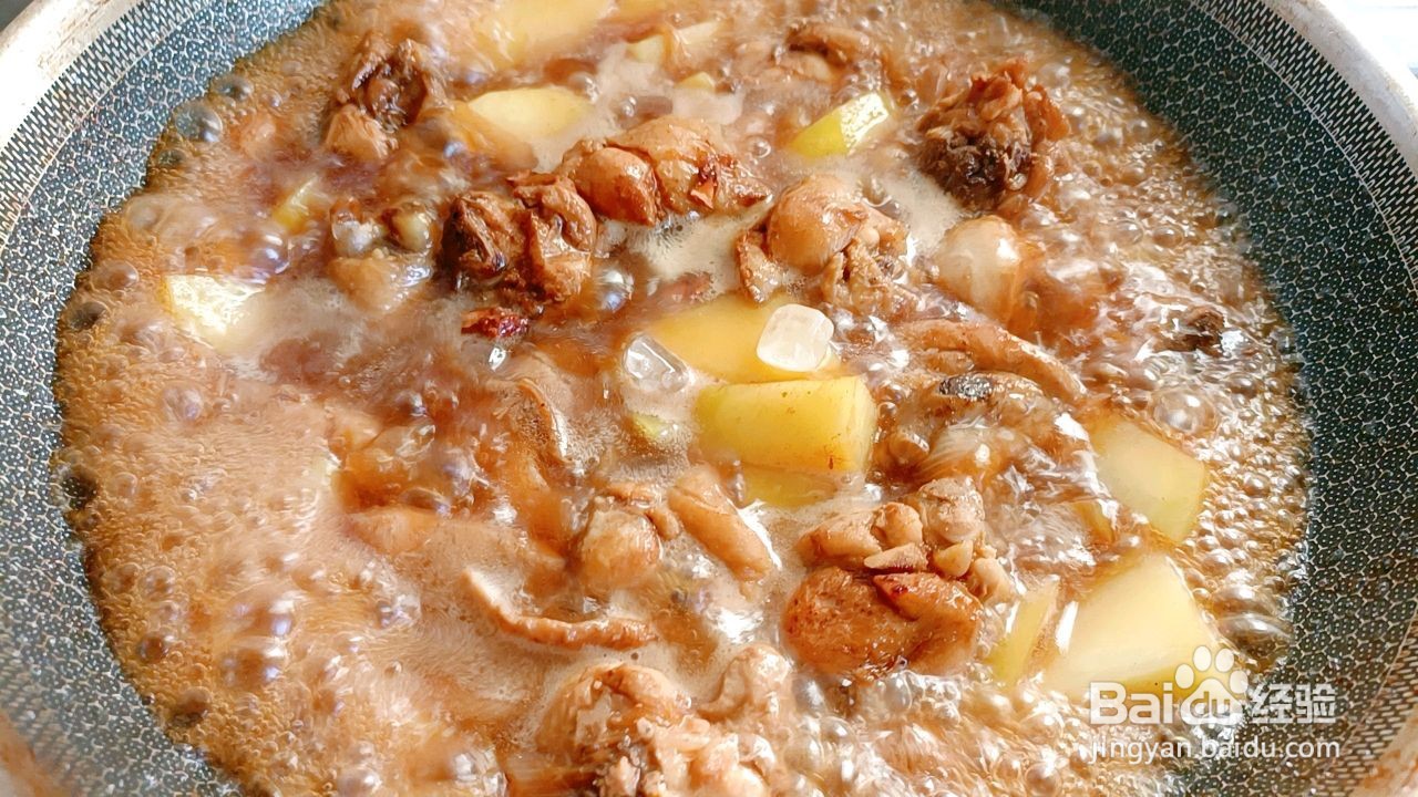 鸡腿炖土豆的做法