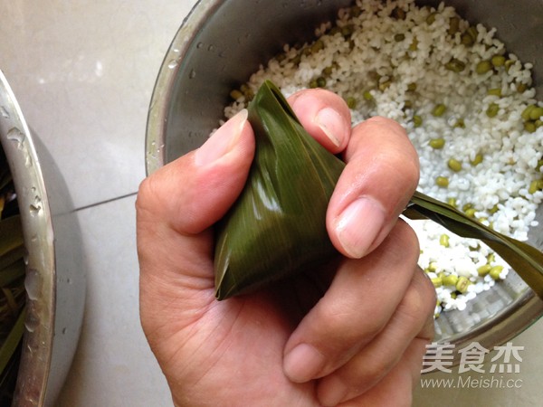 糖玫瑰绿豆糯米粽