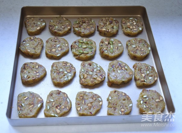 南瓜子红枣曲奇