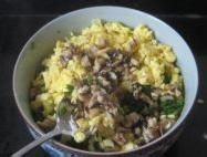 烫面香菇韭菜盒