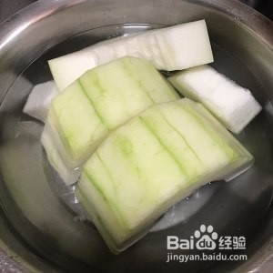 养生食补大骨冬瓜汤的做法