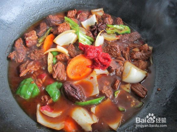 如何做美味的红烧牛肉