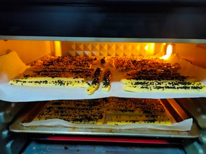 红薯美味芝麻条