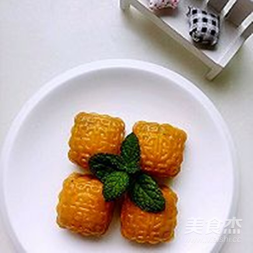 蒸出来的美味-南瓜豆沙饼