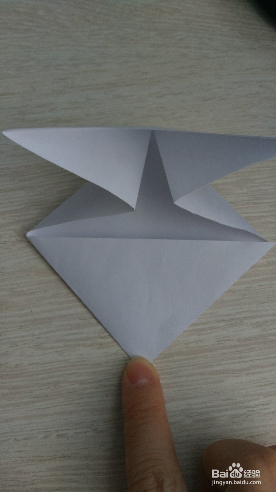 如何用纸折简易爱心