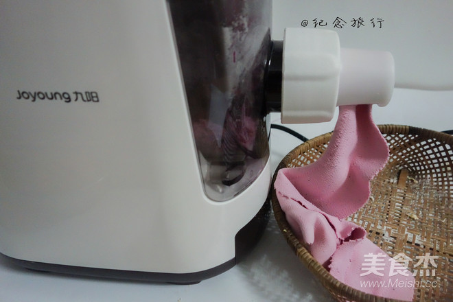 双色玫瑰花饺子