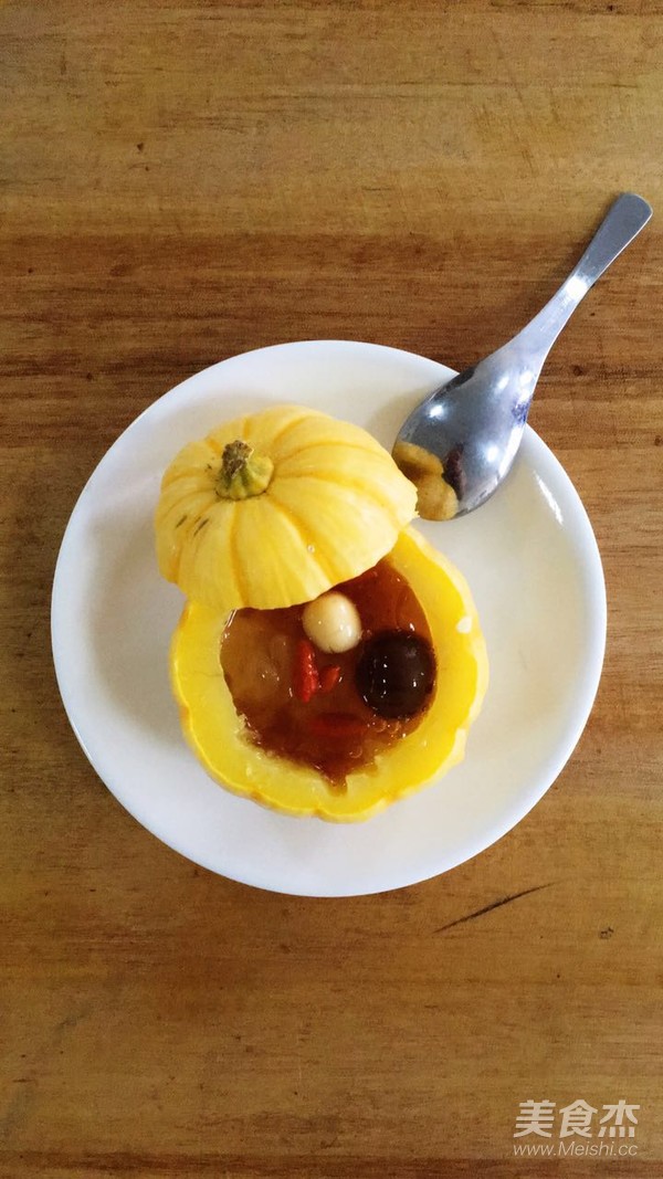 银耳枸杞南瓜盅