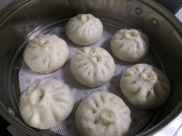 茄子青椒素包子