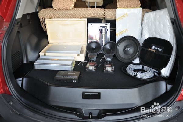 韵味十足 RAV4改装汽车音响