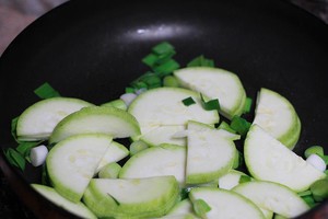 花菜浓汤的家常做法