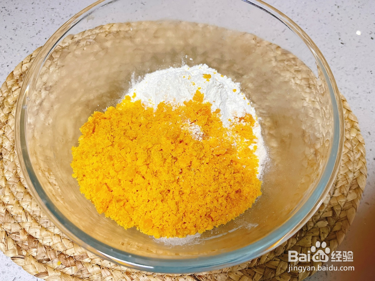 咸蛋黄苏打饼干的做法