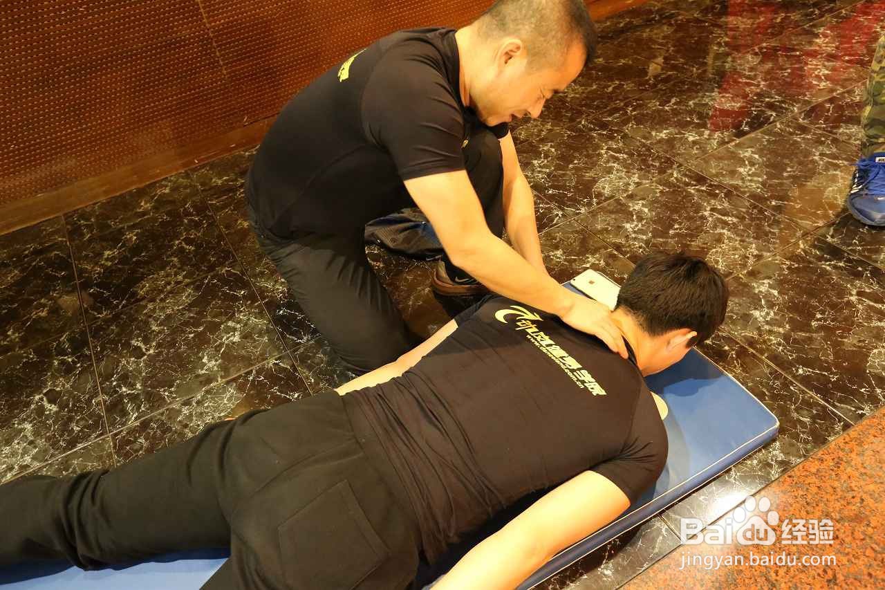 当个健身私教如何呢？为你介绍这些好处。