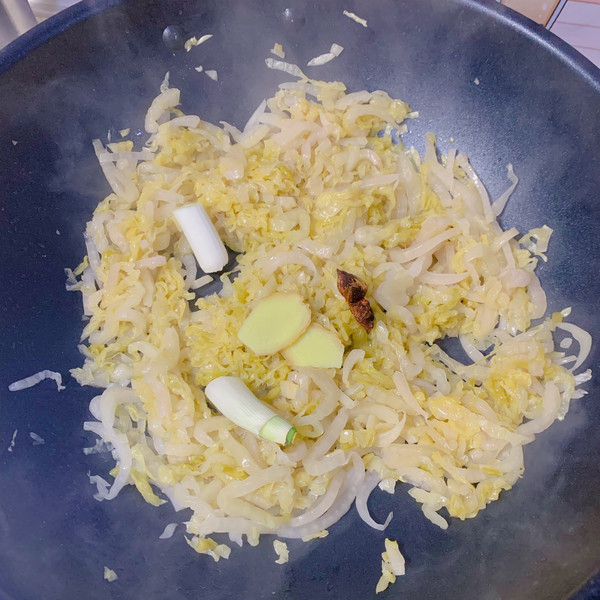 酸菜羊肉粉丝煲