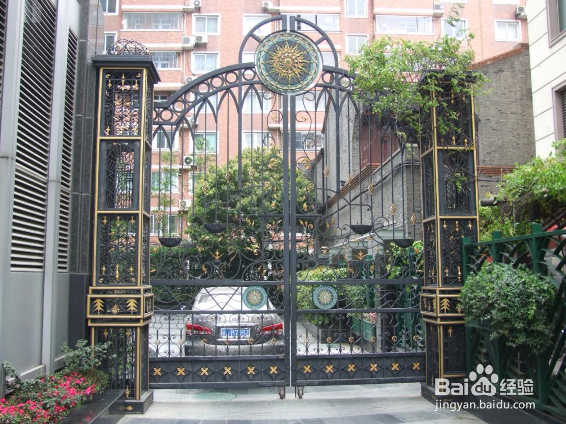 欧式别墅铁艺大门建造经验分享