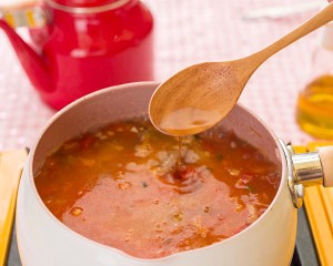 教大家做牛腩番茄汤