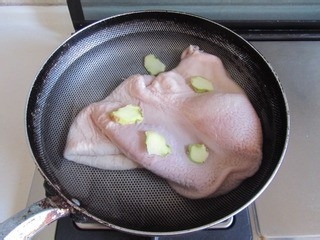 白果肚片汤的做法